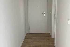 ...sofort frei: 2-Zi.-Wohnung mit Balkon in ruhiger Seitenstraße – Robert-Sterl-Straße 5b, 1219 Dresden – Vorschaubild 8