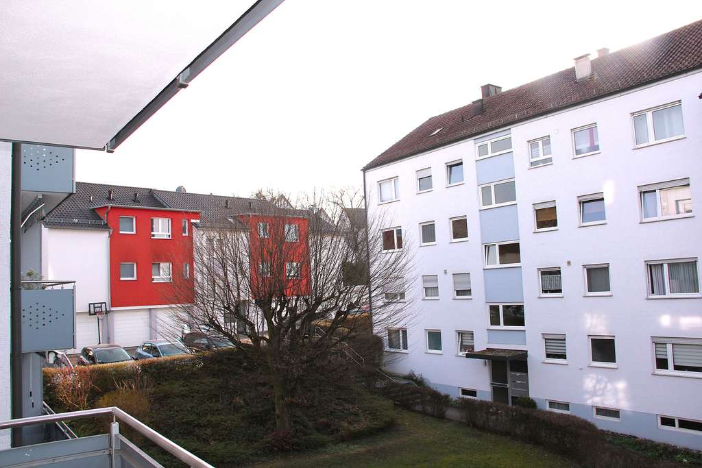 Immobilie in Marbach am Neckar - 3 Zimmerwohnung mit Balkon in guter Lage! Eigentum oder Kapitalanlage - Bild 2