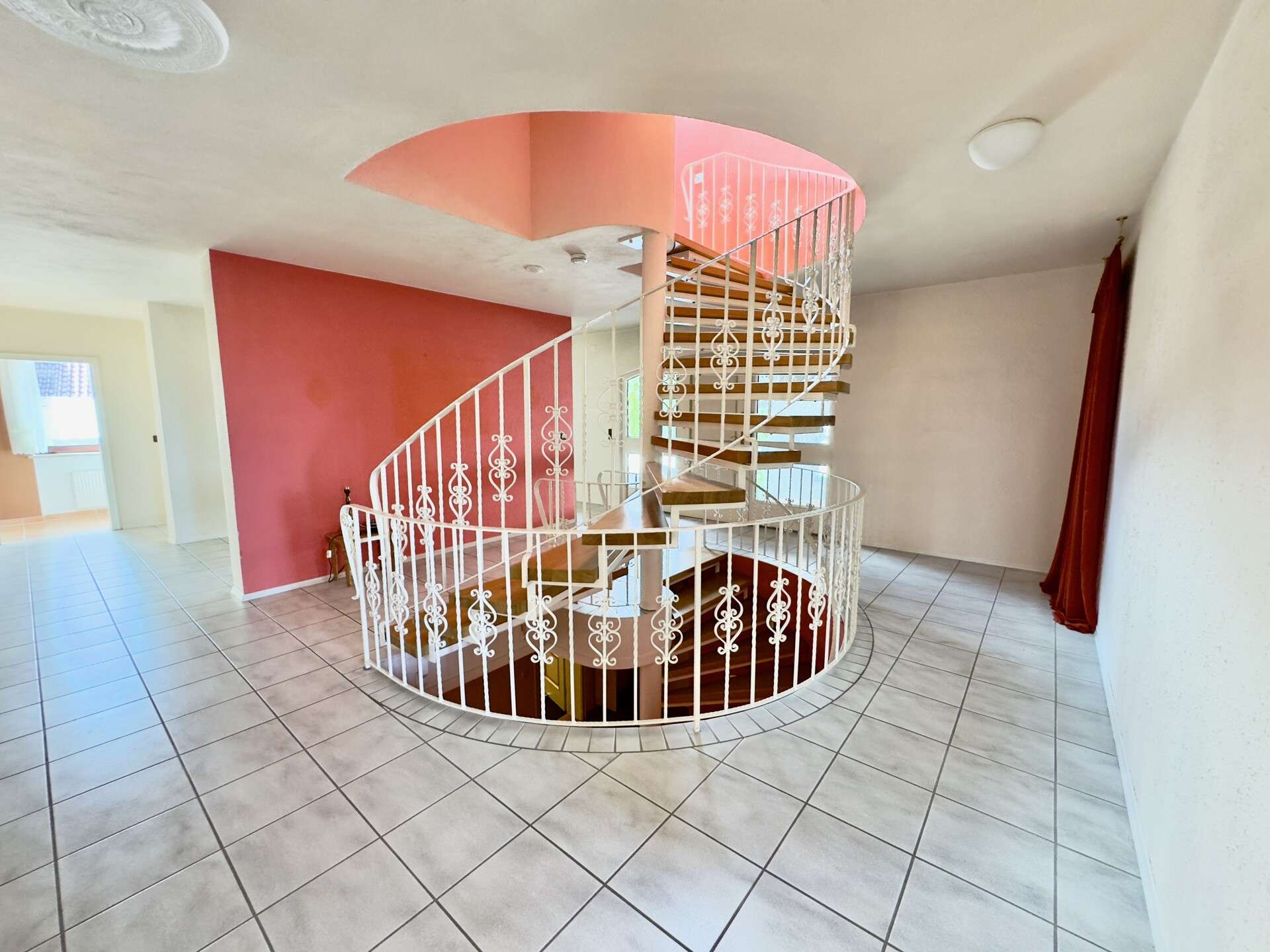 Immobilie in Vilshofen an der Donau - Ein Traum für die ganze Familie - 
Großes Miteinander, oder eine eigene Etage für jede Generation! - Bild 0