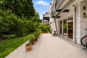 NATUR PUR MIT WALDRANDLAGE IM PARK DER VILLA MANSKOPF - Erdgeschosstraum samt Kamin & Stellplatz – 60528 Niederrad, Frankfurt am Main – Vorschaubild 5