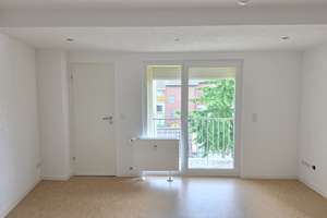 Erstbezug nach Renovierung. 2 ZKBB- DG- Wohnung mit Wärmedämmung – Hofstraße 21, 67065 Mundenheim, Ludwigshafen am Rhein – Vorschaubild 14