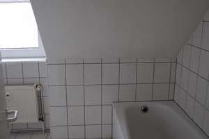 Gemütliche 3,5-R-Whg. (Arb.Zi. separat!) - 3er-WG bes. gut geeignet!!! – Schadowstraße 11, 45143 Holsterhausen, Essen – Vorschaubild 15