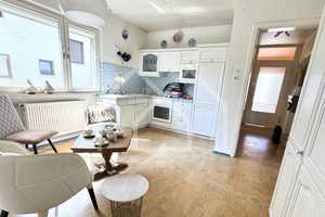Property thumbnail 12
