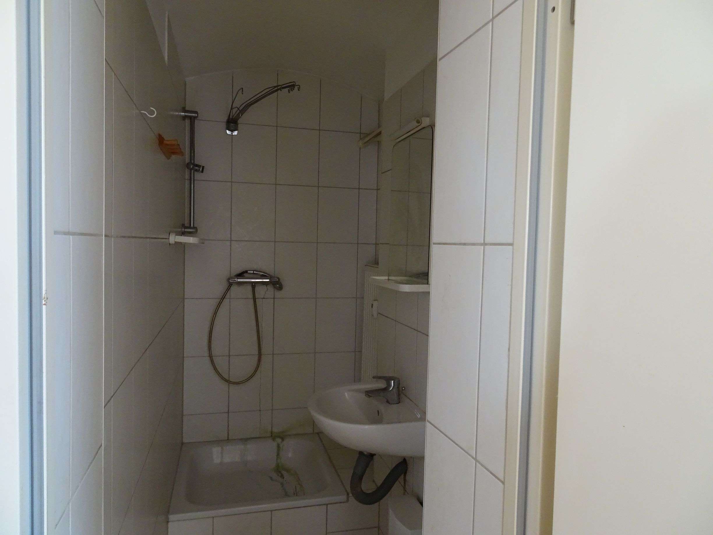 2-Zimmer Maisonette-Wohnung im 4. OG in Berlin-Friedrichshain, renovierungsbedürftig, Berlin – Bild 3
