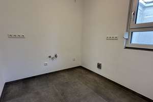 Top Lage - Erstbezug nach Generalsanierung - Reiheneckhaus in Fürth Stadteil Poppenreuth Espanstraße – Die vollständige Adresse der Immobilie erhältst du vom Anbieter., 90765 Poppenreuth, Espan, Fürth – Vorschaubild 23