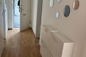Helle 2-Zimmer Wohnung im 4. OG mit Balkon in Eichelkamp – Die vollständige Adresse der Immobilie erhältst du vom Anbieter., 38440 Eichelkamp, Wolfsburg – Vorschaubild 2