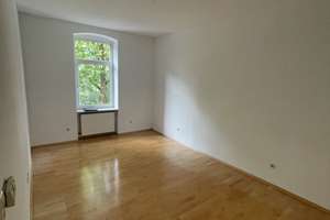Modernisierte Altbauwohnung in Karlsruhe-Weststadt