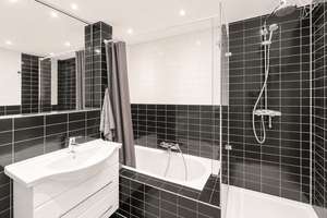 ELEGANTES WOHNEN MIT ZWEI LOGGIEN ✨ Renovierte 3-Zimmer-Wohnung in Wiesbaden! – Die vollständige Adresse der Immobilie erhältst du vom Anbieter., 65205 Nordenstadt, Wiesbaden – Vorschaubild 7