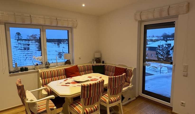 Moderne 4-Zimmer-Penthouse-Wohnung mit Terrasse & EBK - Foto 2