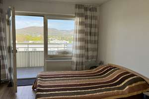 attraktive 4-Zimmer-Wohnung in gefragter Lage mit traumhaftem Blick auf das Siebengebirge – Die vollständige Adresse der Immobilie erhältst du vom Anbieter., 53177 Muffendorf, Bonn – Vorschaubild 3