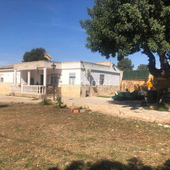 Haus zum Verkauf in La Pobla de Vallbona