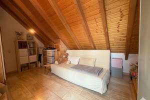 4-Zimmer-Dachgeschoss mit Süd-Terrasse & Kamin in Dienheim – bezugsfrei ab 01.08.2026 – Die vollständige Adresse der Immobilie erhältst du vom Anbieter., 55276 Dienheim – Vorschaubild 10