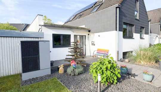 Bild von Attraktives, modernisiertes, gehobenes A+ Endreihenhaus in wunderschöner zentraler Lage in SZ Thiede