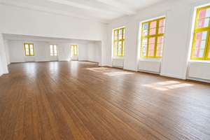 Außergewöhnliche Loftwohnung mit 240 m² Gesamtfläche in Essen-Steele