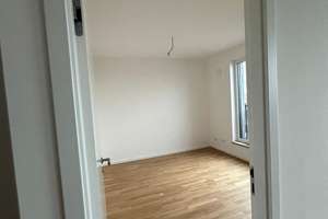 Penthouse Wohnung mit Dachterrasse EBK und E-Tiefgaragenstellplatz – Rathausgasse 5, 12529 Schönefeld – Vorschaubild 5