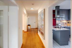 Möbliert: Individuelle, hochwertige 4-Zimmer Wohnung  – 81375 Neuhadern, München – Vorschaubild 13