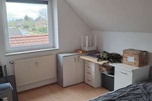 Doppelhaus in Neumünster,  von Privat – Die vollständige Adresse der Immobilie erhältst du vom Anbieter., 24539 Brachenfeld-Ruthenberg, Neumünster – Vorschaubild 24