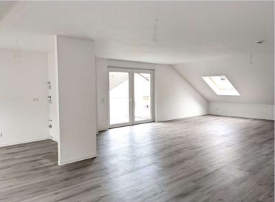 Helle und großzügige 4-Zi. Wohnung in Rastatt