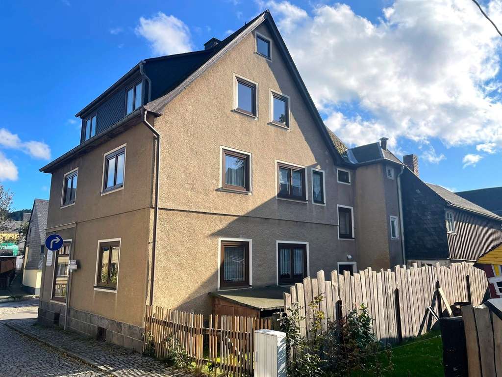 Immobilie in Zwönitz - Großes Zweifamilienhaus, vielfältige Verwendung möglich - Bild 3