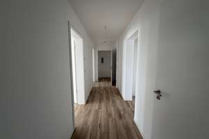 Neuwertige Dreizimmerwohnung mit Balkon in Köln-Marienburg – Sinziger Str. 11a, 50968 Marienburg, Köln – Vorschaubild 9