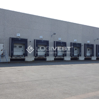 Attraktive Lagerhalle in Hamburg an der A7!