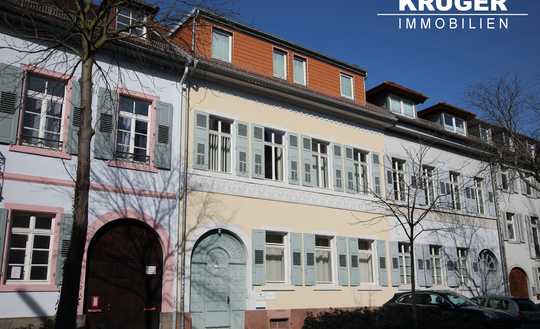 Stilvolles MFH mit sechs Einheiten in Nähe zum Karlsruher Schloss & Landgericht / KA-Innenstadt-West