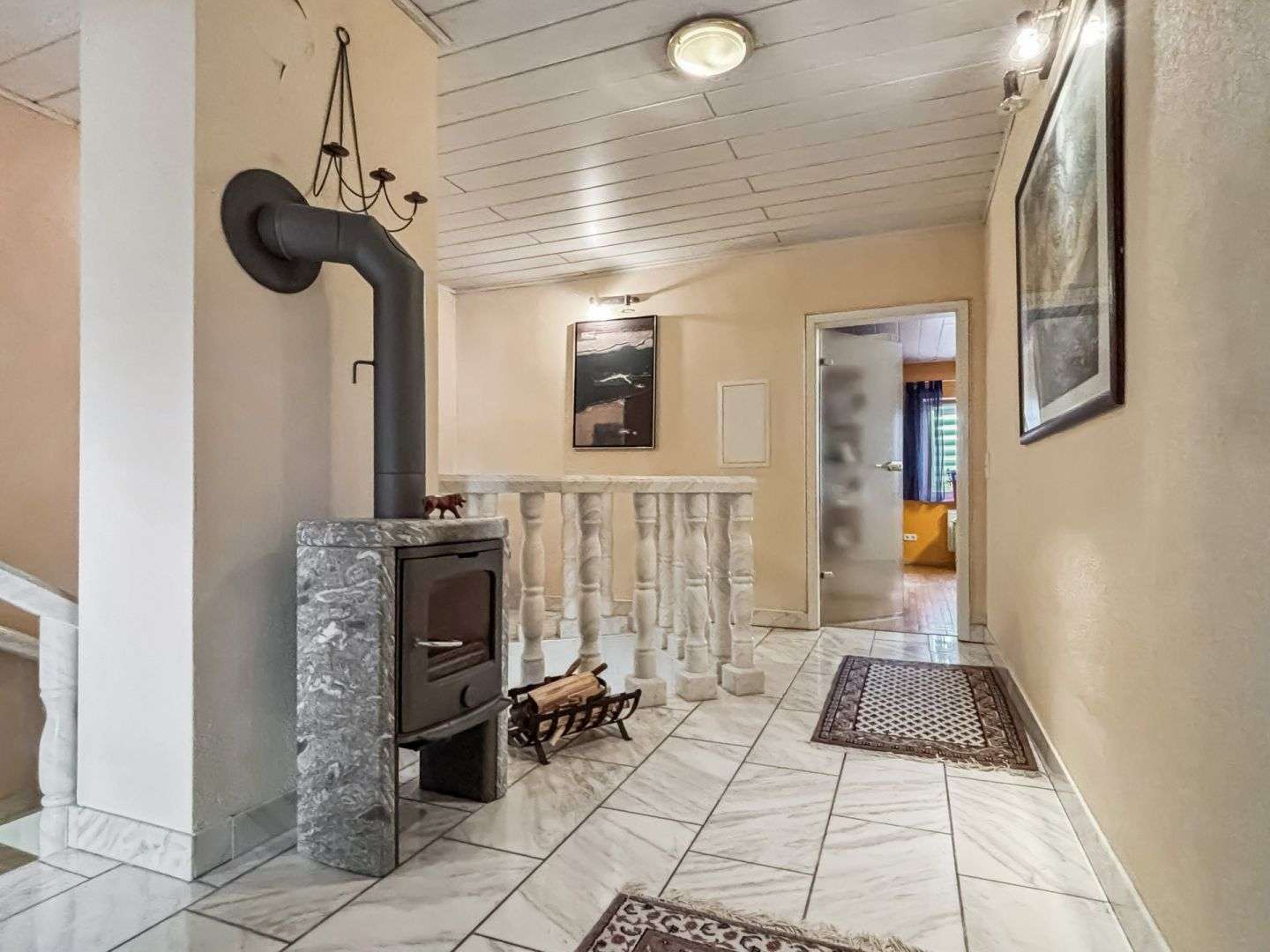 Immobilie in Heigenbrücken - Idyllisches Zweifamilienhaus mit Weitblick in Heigenbrücken - Bild 0