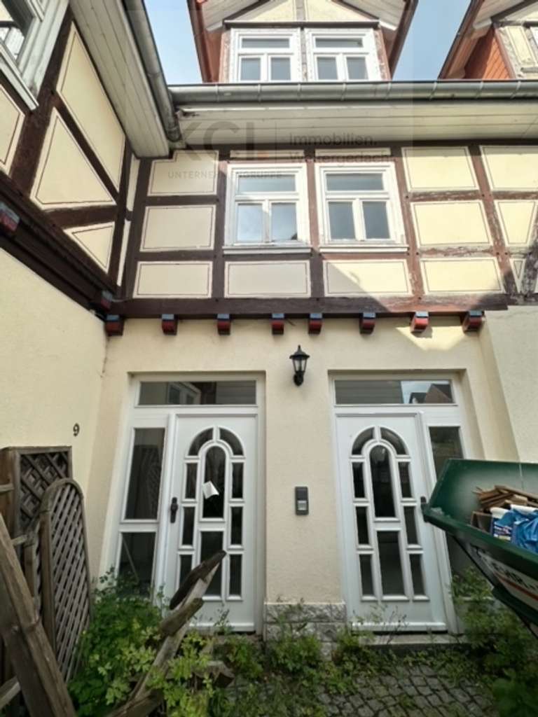 Immobilie in Großalmerode - Großzügiges Zweifamilienhaus In Laudenbach - Entfalten Sie Ihr Potenzial - Bild 2