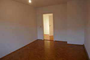 Helle Mansardwohnung mit Blick über Dresden in Elbnähe – Weimarische Str. 1, 1127 Pieschen-Süd, Dresden – Vorschaubild 11