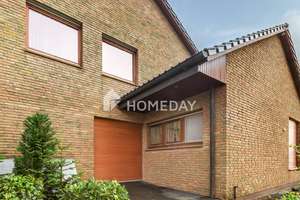 Exklusives Haus mit 2 Einheiten, 377 m² Wohnfläche und Gartenparadies – ideal für Wohnen & Arbeiten – Die vollständige Adresse der Immobilie erhältst du vom Anbieter., 24848 Kropp – Vorschaubild 6