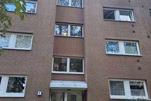 Zauberhaft wohnen in Lübeck: Liebevoll gepflegte Drei-Zimmer-Eigentumswohnung mit Balkon – Die vollständige Adresse der Immobilie erhältst du vom Anbieter., 23554 Sankt Lorenz Nord, Lübeck – Vorschaubild 2