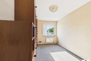 Großzügige 4-Zimmer-Wohnung mit 2 Balkonen, Aufzug und TG Stellplatz – Die vollständige Adresse der Immobilie erhältst du vom Anbieter., 74081 Sontheim, Heilbronn – Vorschaubild 8