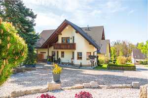 +++Leben in den eigenen 4-Wänden - Zweifamilienhaus mit schönem Grundstück in Grünhain-Beierfeld+++ – Ernst-Nier-Str. 1, 8344 Erzgebirgskreis – Vorschaubild 4