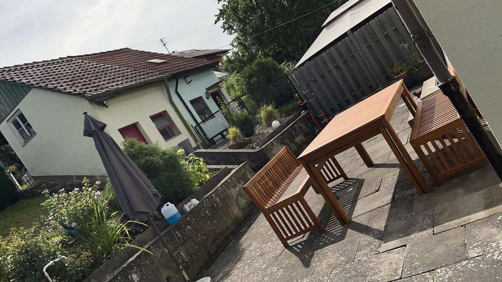 Immobilie in Weikersheim - Wunderschönes Reihenhaus mit Terrassen und Garten - Bild 1