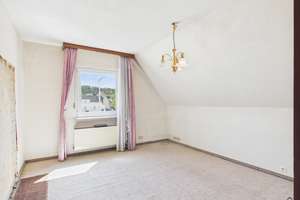 Sanierungsbedürftiges Einfamilienhaus in Niederzissen – Die vollständige Adresse der Immobilie erhältst du vom Anbieter., 56651 Niederzissen – Vorschaubild 16