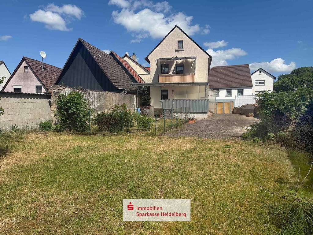 Immobilie in Rauenberg - Hübsches, älteres Wohnhaus mit großem Garten und Terrasse in Rauenberg-Malschenberg - Bild 0