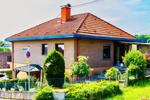 Property thumbnail 1