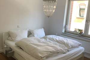 Geschmackvolle 2-Zimmer-Altbauwohnung mit Balkon und Einbauküche in Stuttgart-Süd – Die vollständige Adresse der Immobilie erhältst du vom Anbieter., 70199 Südheim, Stuttgart – Vorschaubild 5