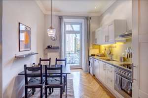Möbliert: Wunderschöne Altbauwohnung  am Gärtnerplatz – Die vollständige Adresse der Immobilie erhältst du vom Anbieter., 80469 Gärtnerplatz, München – Vorschaubild 7