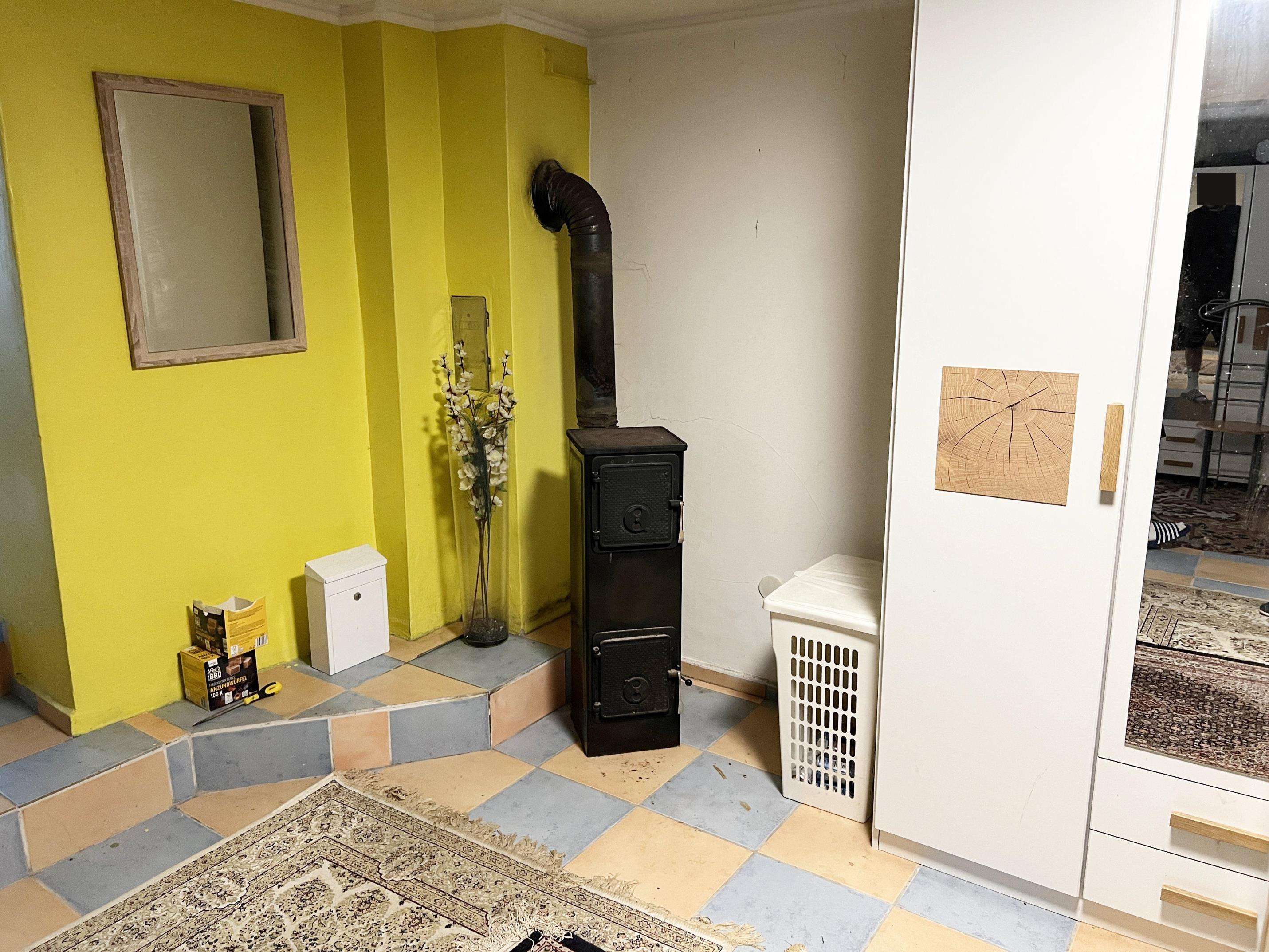 Immobilie in Mayen - Gepflegtes Einfamilienhaus m. Stellplatz u. kleiner Terrasse in Nitztal - Bild 0