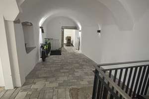 Wohnen & Vermieten: Historisches Stadthaus mit 5 Wohnungen im Herzen von Waldkirchen – Die vollständige Adresse der Immobilie erhältst du vom Anbieter., 94065 Waldkirchen – Vorschaubild 10