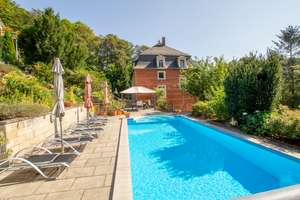 Property thumbnail 1