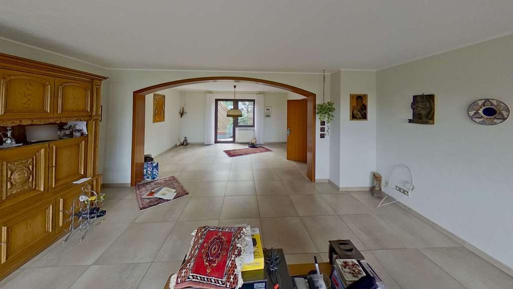 Immobilie in Nickenich - Gepflegtes Einfamilienhaus mit viel Platz für Ihr Familienleben - Bild 3