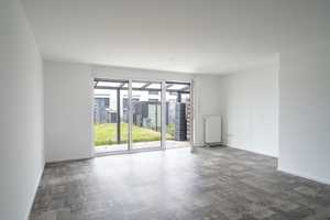 TOP Energieeffizientes, neuwertiges Reihenendhaus mit Garage und Stellplatz in guter Infrastruktur – Bad Kreuznach (Kreis) – Vorschaubild 2
