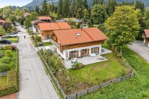 Bezugsfreies Wohnensemble am Schliersee – Zwei neuwertige Einfamilienhäuser auf 2.132 m² – Die vollständige Adresse der Immobilie erhältst du vom Anbieter., 83727 Schliersee – Vorschaubild 14
