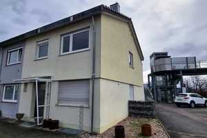 Haltingen! Renovierungsbedürftiges Reihenendhaus zentral gelegen – Im Baselgarten 9, 79576 Lörrach (Kreis) – Vorschaubild 2