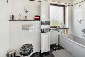 Gepflegte Doppelhaushälfte mit Pool, Doppelgarage und vielseitigem Platzangebot
 – Die vollständige Adresse der Immobilie erhältst du vom Anbieter., 86453 Dasing – Vorschaubild 32