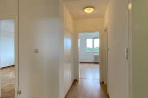 Praktisch geschnittene 3-Zimmer-möblierte Wohnung mit Süd Balkon in Hannover/ Ledeburg  – Hänselriede 3, 30419 Ledeburg, Hannover – Vorschaubild 9