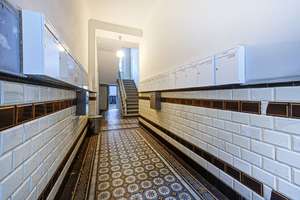 Mit Balkon in Friedrichshain: *Sonnige* BEZUGSFREIE 2-Zimmer-Gründerzeit-Wohnung + PROVISIONSFREI – Eckertstraße 17, 10249 Friedrichshain, Berlin – Vorschaubild 20