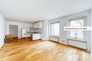 IMMOBERLIN.DE - Raumstarke gepflegte Altbauwohnung in ruhiger Stadtlage nahe dem Engelbecken – Die vollständige Adresse der Immobilie erhältst du vom Anbieter., 10999 Kreuzberg, Berlin – Vorschaubild 3